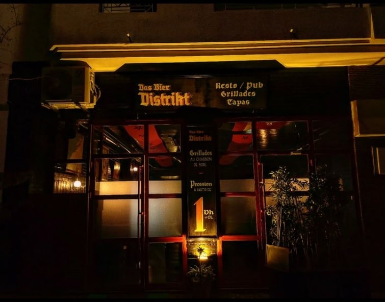 the entrance of das bier distrikt  / thatspot casablanca where to watch the football game